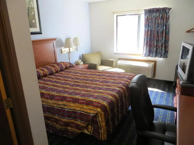 Knights Inn Memphis At Macon Cove 汽车旅馆