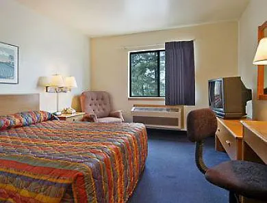 汽车旅馆 Knights Inn Memphis At Macon Cove